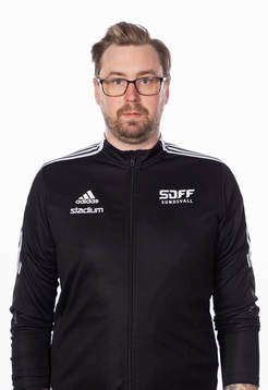 Sundsvalls Assistenade tränare Fredrik Karlström poserar för ett porträtt den 13 mars 2023 i Sundsvall.