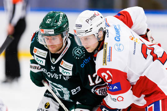 Tingsryds Sebastian Åkesson och Västerviks Victor Öhman