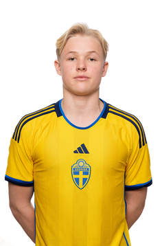 Hugo Andersson Mella  i P16-landslaget poserar för porträtt den 14 mars 2023 i Stockholm. 