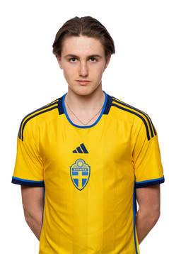 Max Vogele i P16-landslaget poserar för porträtt den 14 mars 2023 i Stockholm. 