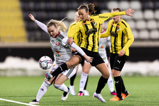 Lidköpings Janina Bramberg och Häckens Wilma Lantz