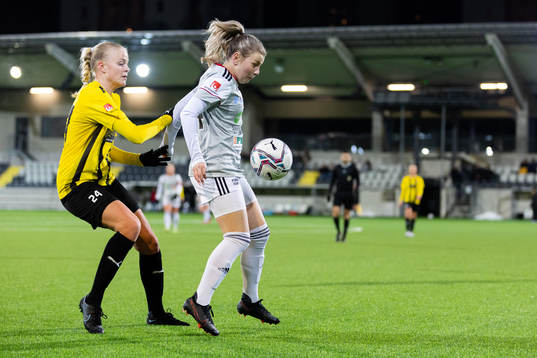Häckens Agnes Jelander och Lidköpings Therese Pettersson