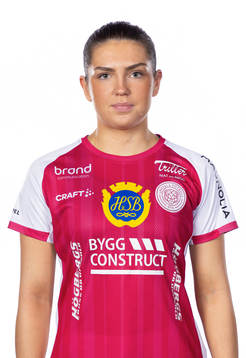 Uppsalas Clara Leffler poserar för ett porträtt den 16 mars 2023 i Uppsala.
