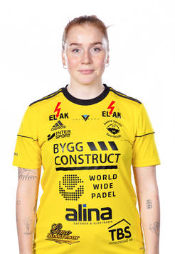 Gamla Uppsalas Maja Wiklander poserar för ett porträtt den 16 mars 2023 i Uppsala.