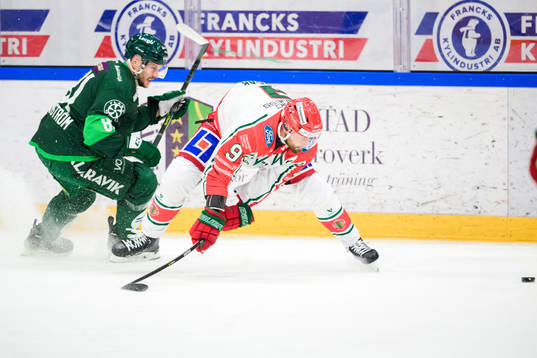Färjestads Theodor Lennström och Frölundas Jan Mursak