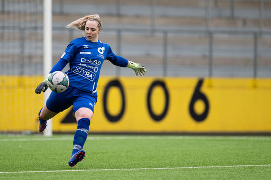 Degerfors målvakt Anna Zander
