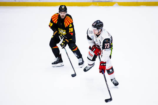 Malmö Redhakws Adam Ollas Mattsson gör 3-4