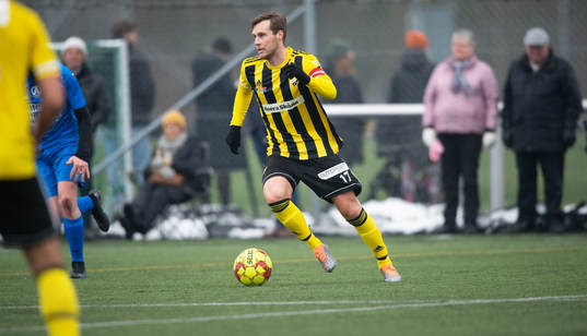 IFK Hässleholms Marcus Thuvesson i träningsmatchen mellan  IFK Hässleholm och Älmhults IF i Hässleholm 18 mars 2023.