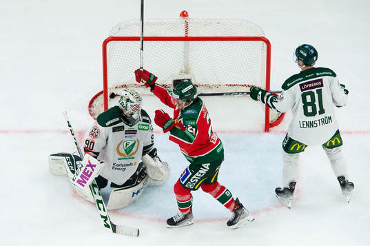 Frölundas Loui Eriksson jublar