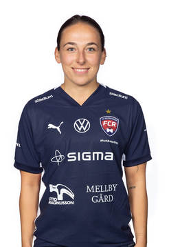 Rosengårds Gina Chmielinski poserar för ett porträtt den 20 mars 2023 i Malmö.
