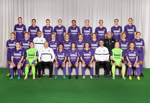  Bianca Hultbäck-Nattland, Synne Vatshelle Raa, Sofia Reidy, Elin Palklint, Amanda Ebbesson, Felicia Jastré Högberg, Matilda Nilsson, Klara Svensson Senelius, Tindra Ivarsson-Lidström. Mittenledet från vänster: Fanny Linderoth, Moa Liwendahl, Jan Sivertstrand, Linnea Strömberg, Linnea Folkow, Nora Rönnfors, Ella Reidy, Ulrika Olsson, Hanna Comnell, Kajsa Arthursson. Sittande från vänster: Vilma Rydell, Klara Tidblom, Dane Ivarsson, Ema Paljevic, Evelina Brag, Josefin Johansson, Fredrik Carlsander, Jonna Andersson, Magda Le Therisien.