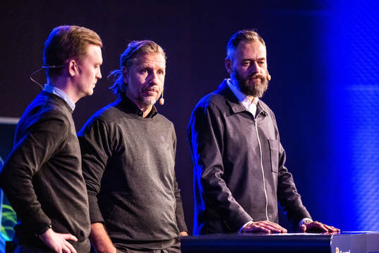 Caesar Gezelius, Projekt 500, Jesper Jansson, sportchef