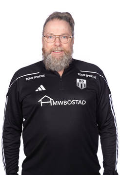 Bromöllas Tränare Pierre Persson poserar för ett porträtt den 21 mars 2023 i Bromölla.