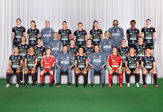  Dorothea Greulich, Astrid Nyquist, Lennart Täng, Emma Becker, Ronja Karlsson Törnborg, Frida Lähteenmäki, Khalil Khaled, Sarah Michael, Emma Gabrielsson. Mittenledet från vänster: Nathalie Dixon, Hanna Boubezari, Rikard Sturesson, Ebba Sjögren, Therese Pettersson, Jenny Liwell, Janina Bramberg, Tilde Ahlén. Sittande från vänster: Moa Öhman, Venla Lindfors, Stina Josefsson, Andreas Tilly Gustafsson, Alma Nygren, Zackarias Svensson, Liisa Tuomi, Jenny Stadin, Jennifer Sjösten.