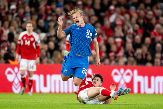 Joel Pohjanpalo of Finland and Christian Nørgaard of