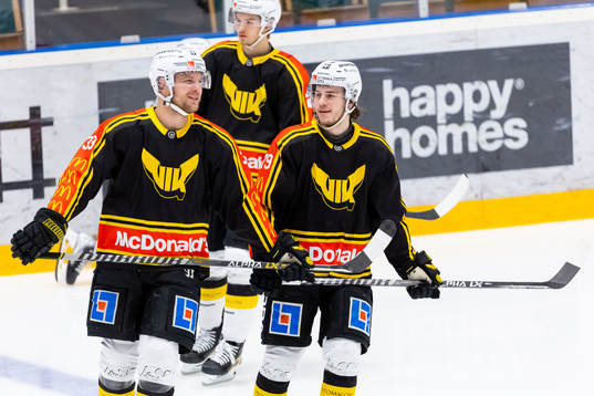 Västerås Oliver Bohm och Gabriel Kangas innan kvartsfinal