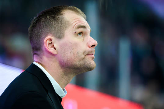 Färjestads huvudtränare Tomas Mitell