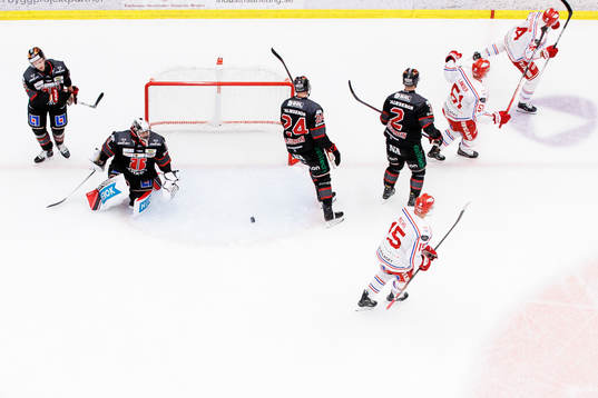 Timrås Emil Pettersson jublar