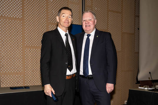 s ordförande Karl-Erik Nilsson efter att han tilldelats förtjänstmedalj i guld under Svenska Fotbollförbundets årsmöte den 25 mars 2023 i Stockholm. 