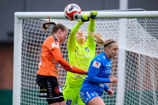 Kalmars målvakt Anna Aurora Koivunen