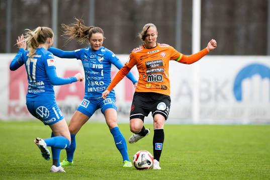 Kristianstads Therese Ivarsson och Kalmars Svea Rehnberg