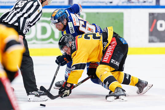 Tek mellan Växjös Erik Josefsson och Luleås Juhani