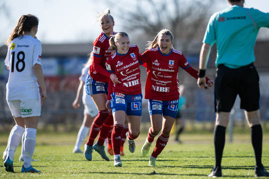 Vittsjös Moa Karlsson, Jutta Rantala och Charlotte Grant