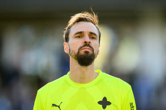 Värnamos målvakt Pilip Vaitsiakhovich vid lineup innan