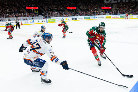 Växjös Martin Lundberg och Frölundas Loui Eriksson