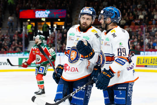 Växjös Lukas Bengtsson och Jayden Halbgewachs