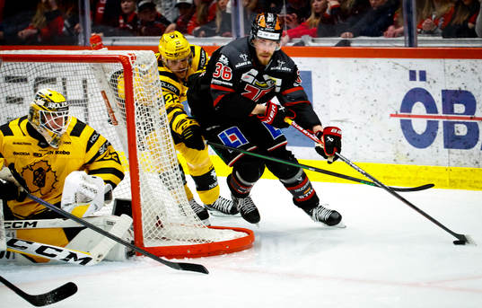 Skellefteås Jonathan Johnsson och Örebros Emil Larsson