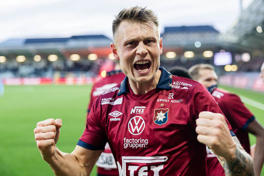 Örgrytes Marcus Haglind Sangre jublar