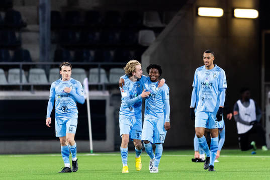 AFC Eskilstunas Leo Lif jublar efter 1-2