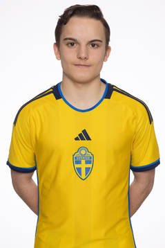 Leo Romano poserar för ett porträtt