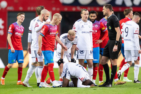 Helsingborgs Philip Rejnhold och Östers Manasse Kusu