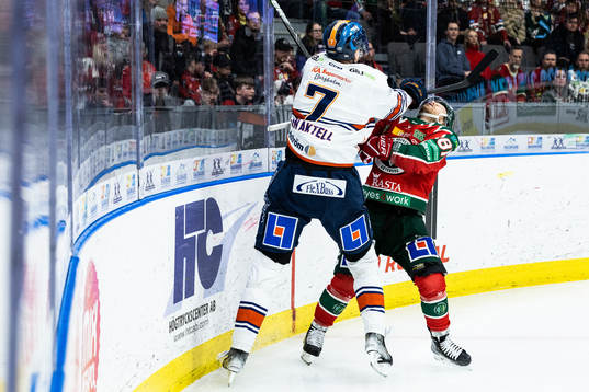 Växjös Hardy Häman Aktell och Frölundas Ryan Lasch