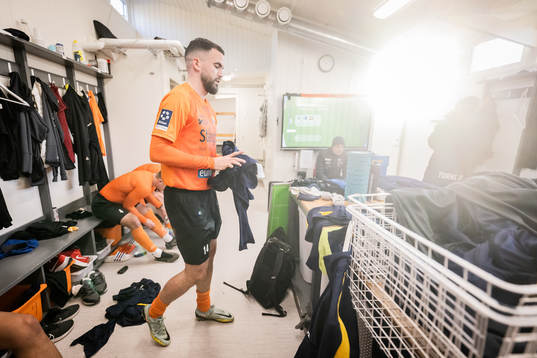 Torns IFs Granit Stagova i omklädningsrummet