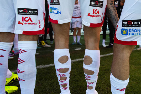 Degerfors Seid Korac kör med uppklippta strumpor
