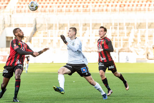 Östersunds Theodore Rask och Örebros Adi Fisic