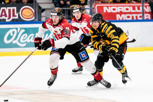 Örebros Leo Carlsson och Skellefteås Linus Lindström