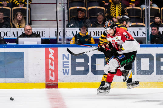 Skellefteås Pär Lindholm och Örebros Filip Berglund