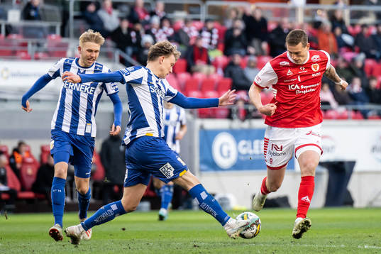 IFK Göteborgs Sebastian Hausner och Kalmars Mileta Rajovic