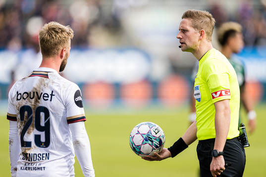 Espen Andreas Eskås, referee,