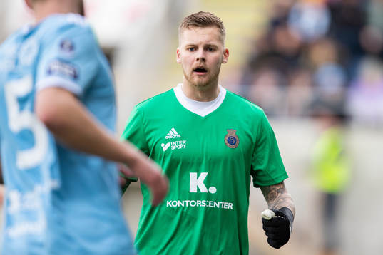 Gefles målvakt Robin Wallinder