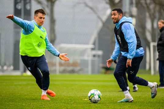 Jonas Knudsen och Sergio Pena