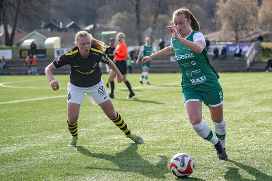 AIKs Sofia Parkner och Alingsås Olivia Sultán