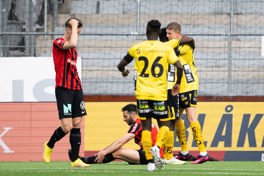 Elfsborgs Alexander Bernhardsson jublar