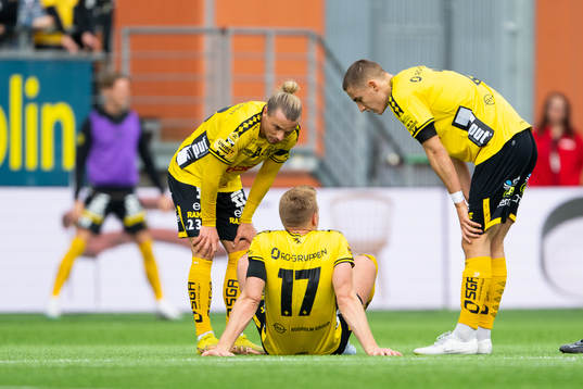 Elfsborgs Per Frick har ont