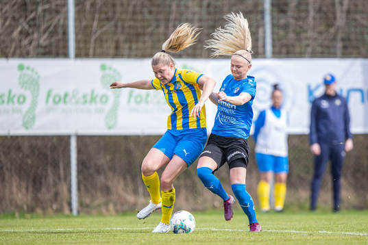 Eskilsminnes Johanna Olsson och Halmstads Tilde Duphorn