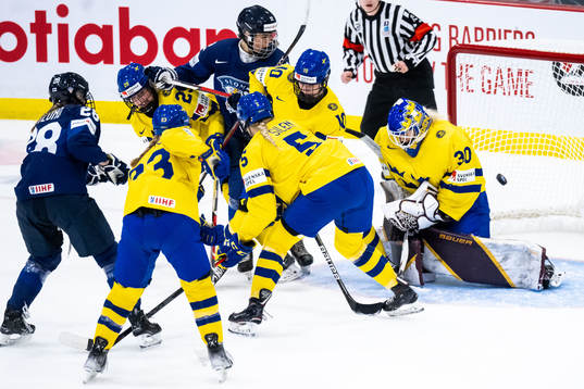 Ebba Hedqvist, Olivia Carlsson, Annie Silén, Nathalie